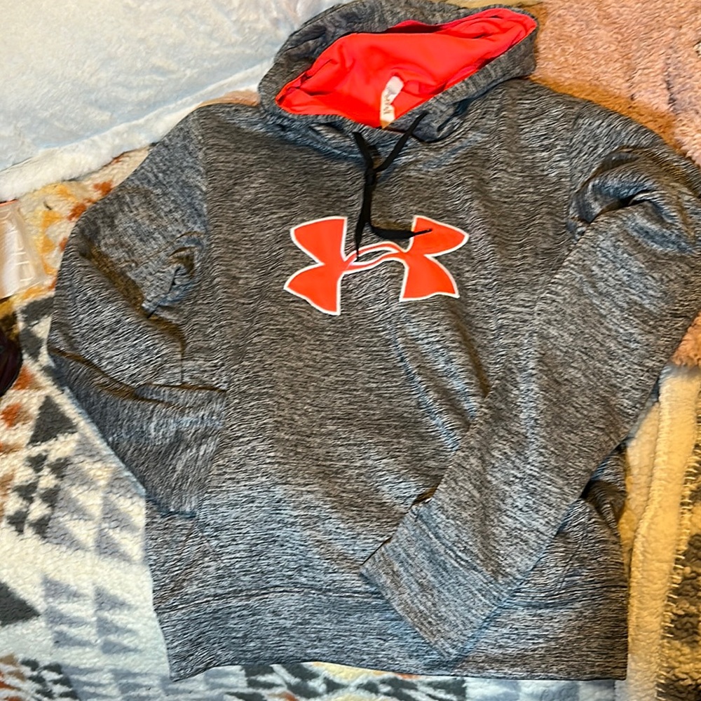 Like new UA hoodie